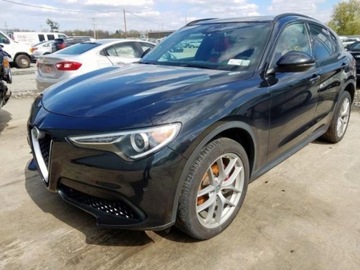 Alfa Romeo Stelvio SUV 2.0 Turbo 280KM 2018 Alfa Romeo Stelvio ALFA ROMEO STELVIO TI SPORT, 2018r., 4x4, 2.0L 2.0 280KM, zdjęcie 1