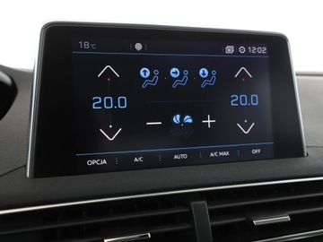 Peugeot 3008 II Crossover 1.2 PureTech 130KM 2018 Peugeot 3008 automat panorama full LED jasne, zdjęcie 28