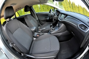 Opel Astra K Sports Tourer 1.0 Turbo 105KM 2017 Opel Astra Sports Tourer 1.0 105 KM Climatronic, zdjęcie 7