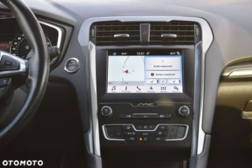 Ford Mondeo V Kombi Facelifting 2.0 EcoBlue 190KM 2019 Ford Mondeo 2.0 EcoBlue 190KM Lift Automat Titanium Full LED Navi Kamera A, zdjęcie 30