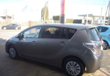 Toyota Verso Minivan Facelifting 1.6 D-4D 112KM 2014 Toyota Verso Toyota Verso VERSO 1.6 Diesel 111KM, zdjęcie 9