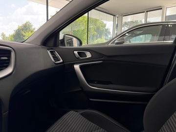 Kia Ceed III Hatchback Facelifting  1.5 T-GDI 160KM 2024 Kia Ceed M, CarPlay, 1 właściciel, Salon Polska, F, zdjęcie 23
