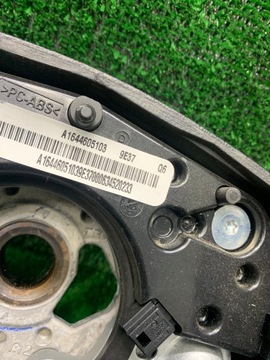 MERCEDES ML W164 X164 W251 VOLANT MULTIFUNKČNÍ A1644605103 A1648200511