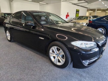 BMW Seria 5 F10-F11 Limuzyna 525d 204KM 2010 BMW Seria 5 F10 3.0D, Kamera, domyk drzwi, skóra headup, zdjęcie 2