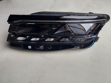 VW TOUAREG III LAMPA LEWA PRZÓD PRZEDNIA FULL LED