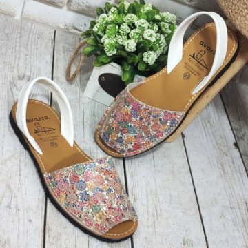 ИСПАНСКИЕ ЖЕНСКИЕ КОЖАНЫЕ САНДАЛИИ AVARCASY - 37