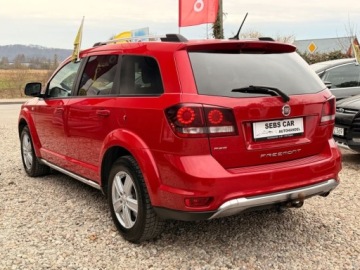 Fiat Freemont 2.0 Multijet II 16v 170KM 2015 Fiat Freemont Black code Swietny stan 4x4 Automat 2.0 Diesel 170KM, zdjęcie 3