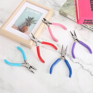 НАБОР ИЗ 5 КОМБИНИРОВАННЫХ ЩИПЦЕЙ И КРЕЗЕЗОВ