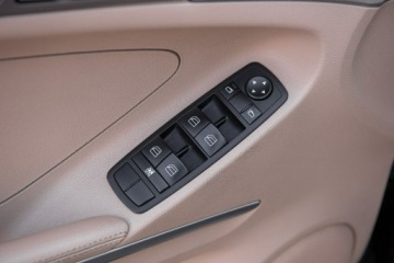 Mercedes Klasa M W164 Off-roader 3.0 V6 (320 CDI) 224KM 2007 Mercedes ML 320 AMG-Line ! 4 Matic Full Opcja !, zdjęcie 26