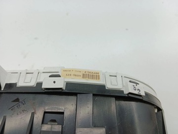 MITSUBISHI OUTLANDER 2007 PŘÍSTROJOVÁ DESKA / TACHOMETR