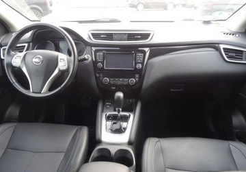 Nissan Qashqai II Crossover 1.2 DIG-T 115KM 2017 Nissan Qashqai 1.2TCE 115KM Automat Ledy Navi Kamera Oplacony 1.2, zdjęcie 15