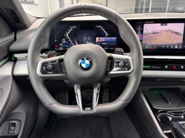 BMW Seria 5 G90-91 Touring 2.0 520d 197KM 2025 BMW 520 BMW 520 520d xDrive, M-Pak, M-PRO,Iconic G, zdjęcie 25