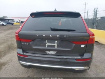 Volvo XC60 II 2022 Volvo XC 60 Recharge Plug-In Hybrid T8 Inscription Expression 2022 2.0, zdjęcie 4