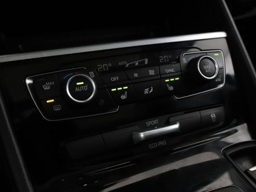 BMW Seria 2 F22-F23-F45-F46 Gran Tourer 218d 150KM 2015 BMW 218 2.0d Automat Advantage Panorama Navi, zdjęcie 25