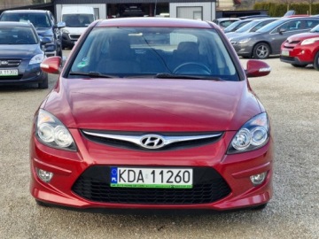 Hyundai i30 I CW Facelifting 1.4 DOHC 109KM 2011 Hyundai i30 Jak nowy 190 tys km z Niemiec pierwszy wlasciciel 1.4 benzyna, zdjęcie 1