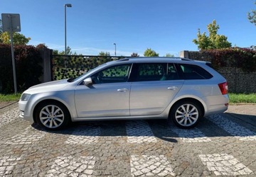 Skoda Octavia III Kombi 1.6 TDI CR DPF 110KM 2014 Skoda Octavia Skoda Octavia 1.6 TDI (Green tec) Ambition 1.6 Diesel 110KM, zdjęcie 13