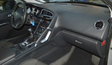 Peugeot 3008 I Crossover 1.6 VTI 120KM 2013 PEUGEOT 3008 SUV 1.6 / 120 KM, zdjęcie 32