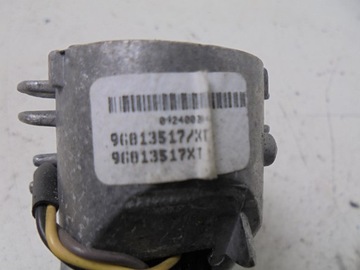 ZRCÁTKO VNITŘNÍ ZPÁTEČNÁ 96813517XT PEUGEOT 308 T7