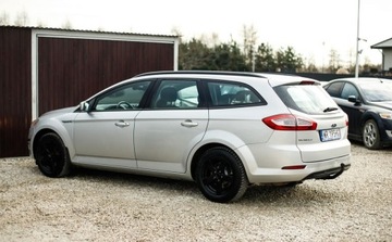 Ford Mondeo IV Kombi 2.0 Duratec Flexifuel 145KM 2012 Ford Mondeo LIFT 2.0 benzyna 145KM Podgrzewane Fotele Grzana szyba Climatr, zdjęcie 14