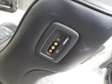 GRAND CHEROKEE WK2 SEDADLA KOMPLET ČALOUNĚNI