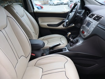 Ford Kuga I 2.0 Duratorq TDCi 140KM 2010 Ford Kuga 2.0 TDCi, 4X4, Skóra, Navi, Xenon, zdjęcie 8