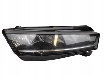 SKODA OCTAVIA IV LAMPA PRAWY PRZÓD PRZEDNIA 5E4941016