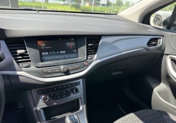 Opel Astra K Sportstourer Facelifting 1.5 Diesel 122KM 2021 Opel Astra 1.5CDTi 122KM 2021r. automat F-Vat 23 1.5 Diesel 122KM, zdjęcie 16
