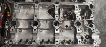 pokrywa zaworów 2.0 TFSi DNU 06l103475d