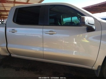 Chevrolet Silverado II 2022 Chevrolet Silverado 2022r., 1500 LT, od ubezpieczalni 5.3 Benzyna 355KM, zdjęcie 7