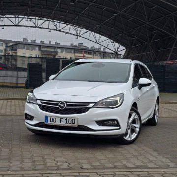 Opel Astra J GTC 1.4 Turbo ECOTEC 140KM 2016 Opel Astra K 1.4 Turbo Cosmo
