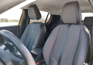 Peugeot 208 I Hatchback 5d Facelifting 1.5 BlueHDi 102KM 2019 Peugeot 208 Peugeot 208 Blue-HDi 100 StopampStart Allure 1.5 Diesel 102KM, zdjęcie 13