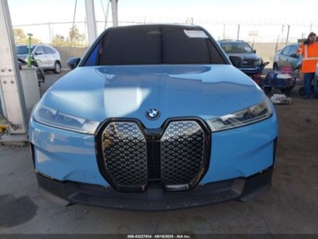 BMW iX 2023 BMW iX xDrive50 2023 Elektryczny 516KM, zdjęcie 7