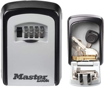 Вместительный ящик для ключей Masterlock с кодовым замком, настенный.