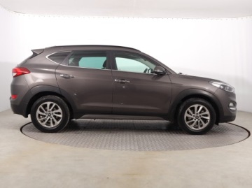 Hyundai Tucson III SUV 2.0 CRDI 185KM 2016 Hyundai Tucson 2.0 CRDi, Salon Polska, Serwis ASO, zdjęcie 5