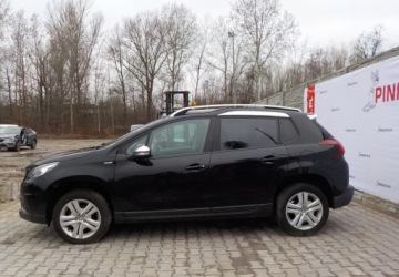 Peugeot 2008 I SUV Facelifting 1.2 PureTech 82KM 2018 Peugeot 2008 Okazja 1.2 Benzyna 82KM, zdjęcie 4