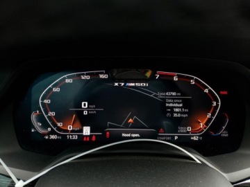 BMW X7 2022 BMW X7 M50I 2022 4.4l 4.4 Benzyna 523KM, zdjęcie 9