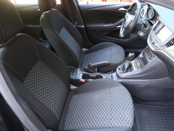 Opel Astra K Sports Tourer 1.6 CDTI 110KM 2017 Opel Astra 1.6 CDTI, Klima, Tempomat, Parktronic, zdjęcie 7