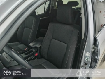 Toyota Hilux VIII Podwójna kabina Facelifting 2.8 D-4D 204KM 2023 Toyota Hilux 2.8 D-4D Double Cab SR5 4x4 2.8 D-4D, zdjęcie 5