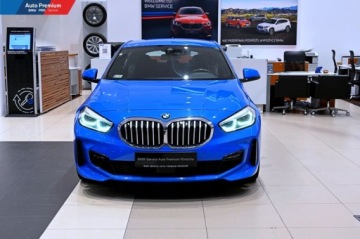 BMW Seria 1 F40 2021 BMW Seria 1 118iM Kierownica SkorzanaFotel SportowyReflektor LEDModel M Sp, zdjęcie 1