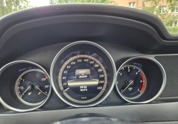 Mercedes Klasa C W204 Kombi T204 2.2 200 CDI BlueEFFICIENCY 136KM 2012 Mercedes-Benz Klasa C 2.2cdi Manual LIFT Bez rdzy Xenon NAVI Skora 2.1, zdjęcie 16