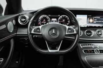 Mercedes Klasa E W213 Cabrio 2.0 200 184KM 2017 Mercedes-Benz Klasa E 200 Coupe AMG Salon PL Autotrade Mercedes-Benz, zdjęcie 23