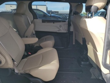 Toyota Sienna III 2024 Toyota Sienna XLE 2024 2.5l 2.5 Hybryda 245KM, zdjęcie 11