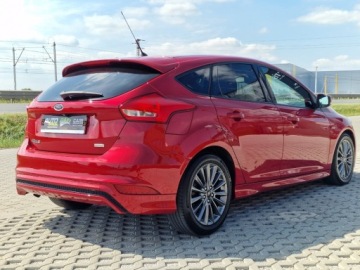 Ford Focus III Hatchback 5d facelifting 1.0 EcoBoost 125KM 2017 Ford Focus 1.0 EcoBoost 125Ps ST-Line Navi Kamera Piekny Gwarancja 125KM, zdjęcie 5