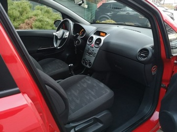 Opel Corsa D Hatchback 5d Facelifting 1.2 Twinport ECOTEC 70KM 2012 Opel Corsa 1.2 Benzyna 69KM Klimatyzacja Elektryka, zdjęcie 17