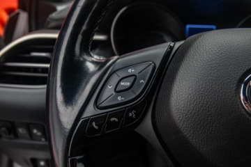 Toyota C-HR I Crossover 1.8 Hybrid 122KM 2018 TOYOTA C-HR 1.8 Hybrid Style Suv 122KM 2018, zdjęcie 17