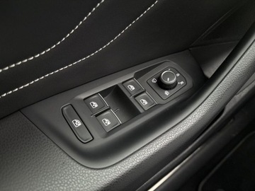 Volkswagen Arteon Fastback Facelifting 2.0 TDI 200KM 2022 Volkswagen Arteon Shooting Brake R-Line DCC Keyless Skora Tempomat ACC, zdjęcie 11