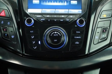 Hyundai i40 Kombi 1.7 CRDi LOW 115KM 2012 Hyundai i40 1.7 CRDI, Klima, Klimatronic, zdjęcie 11