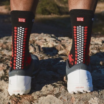 Носки для бега COMPRESSPORT TRAIL V4.0 39-41