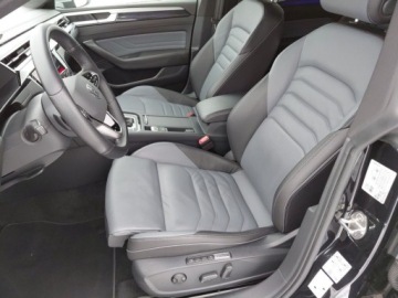 Volkswagen Arteon Fastback Facelifting 2.0 TDI 200KM 2022 Volkswagen Arteon Shooting Brake Elegance 2,0TDI 200km 4x4 FV-VAT23, zdjęcie 9