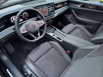 Volkswagen Passat B8 Variant Facelifting 2.0 TDI SCR 150KM 2025 Volkswagen Passat Variant LED Matrix tempomat ACC Digital Cockpit nawi, zdjęcie 9